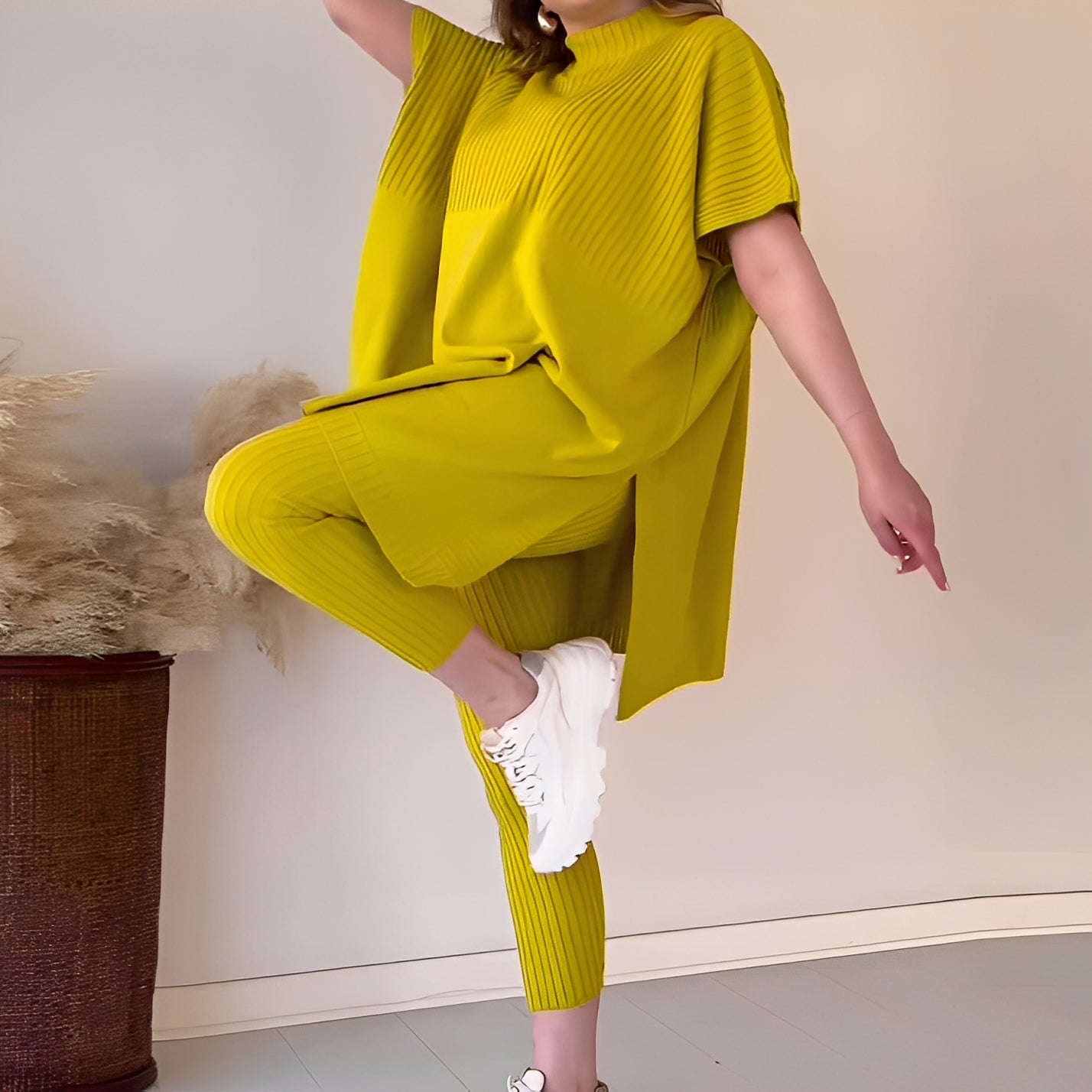 Roxanna - Relaxed, loose two-piece knit outfit for women