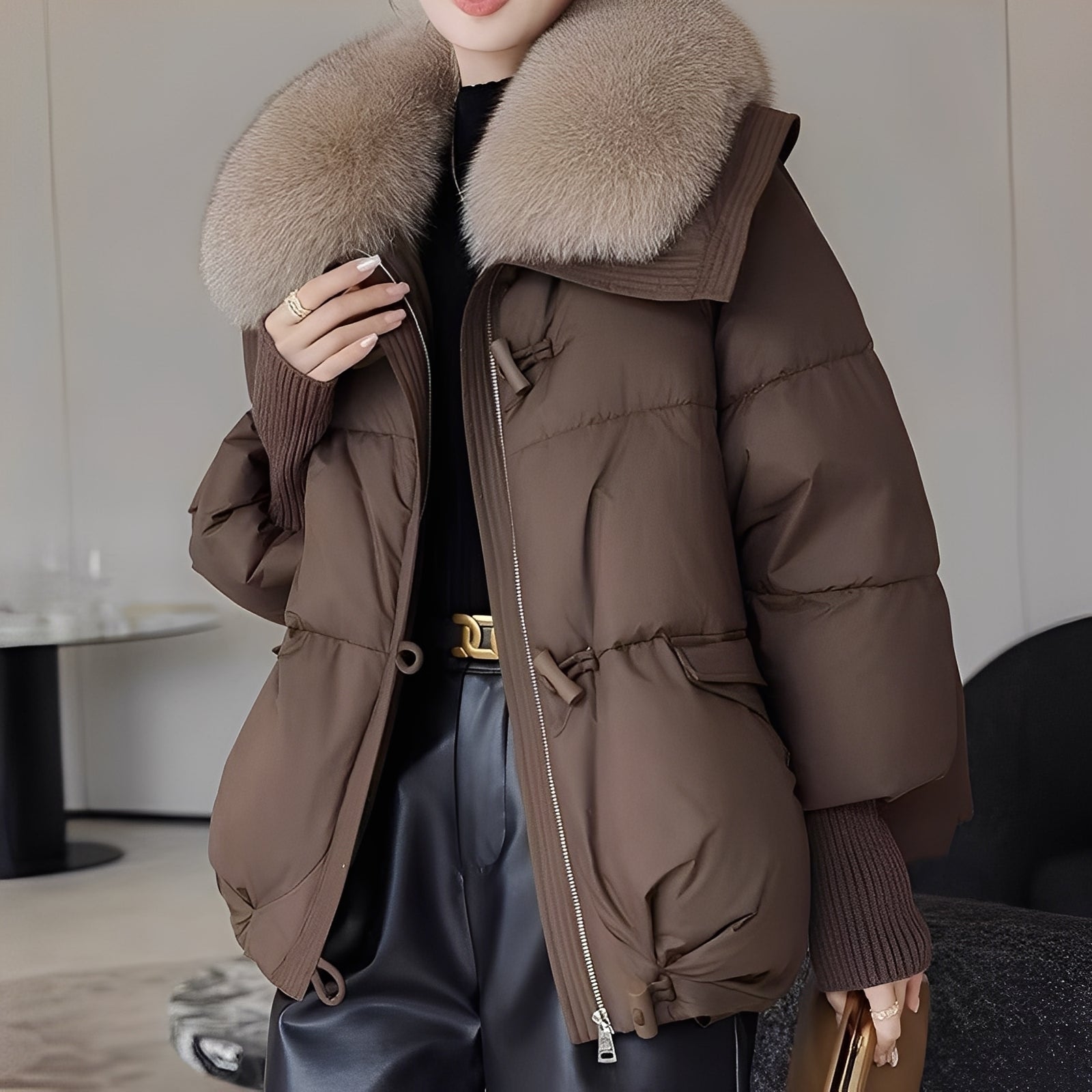 Victoria - stylish windproof down jacket with fur collar for women