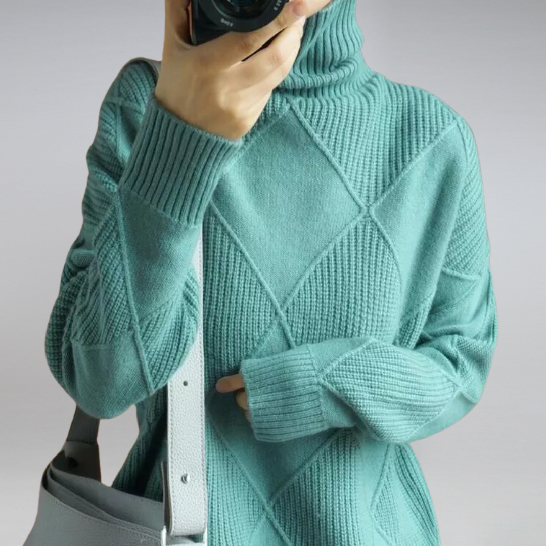 Camille – Women's Cashmere Turtleneck Sweater