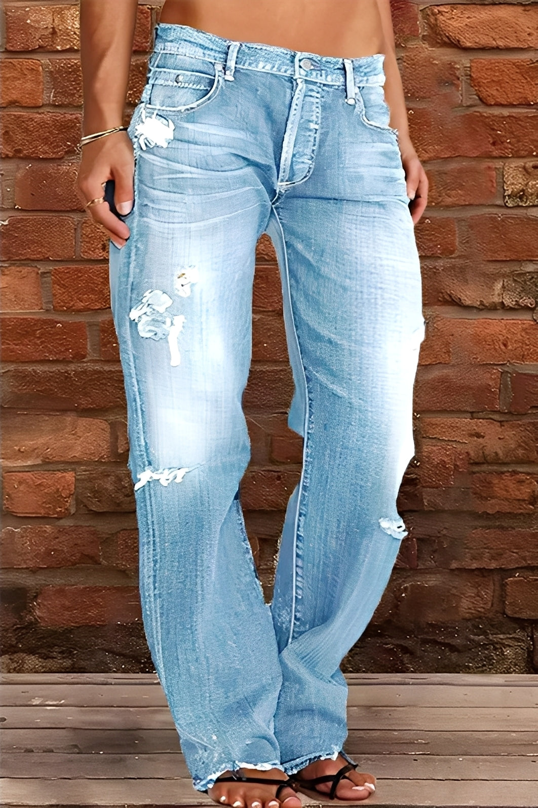 Demetria - Traditional Low-Rise Washed Jeans for Women