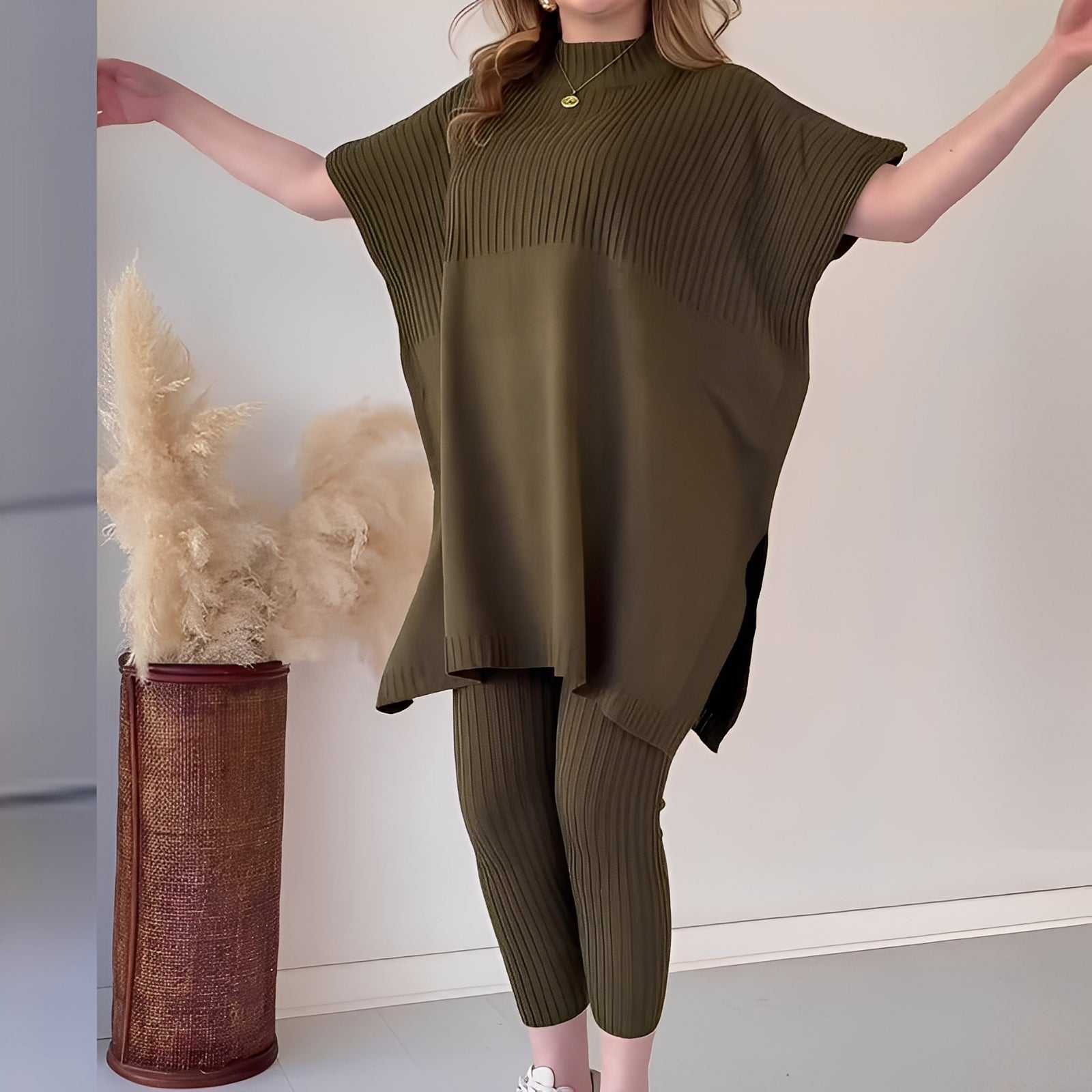 Roxanna - Relaxed, loose two-piece knit outfit for women