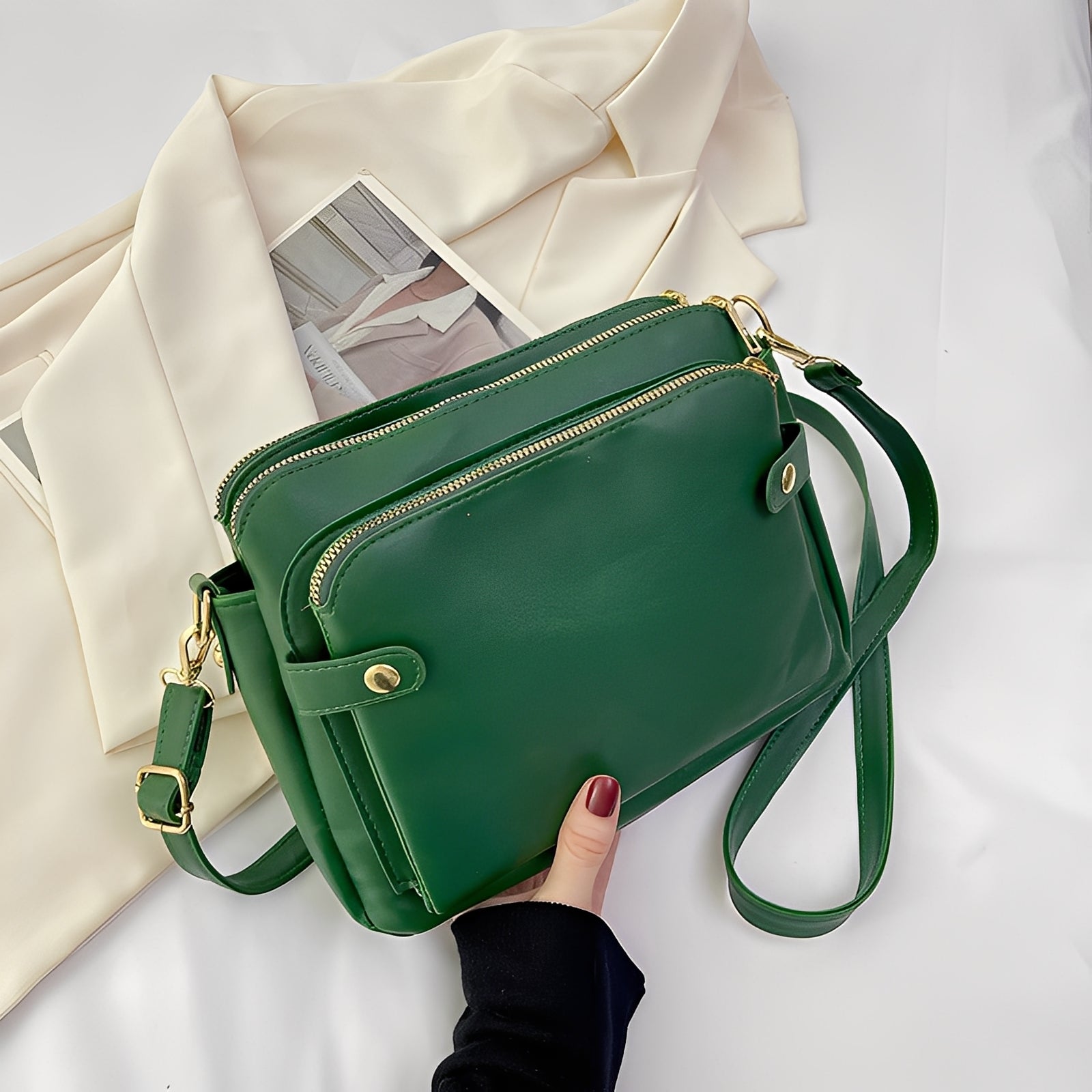 Michaela - Women's Classic Leather Shoulder Bag