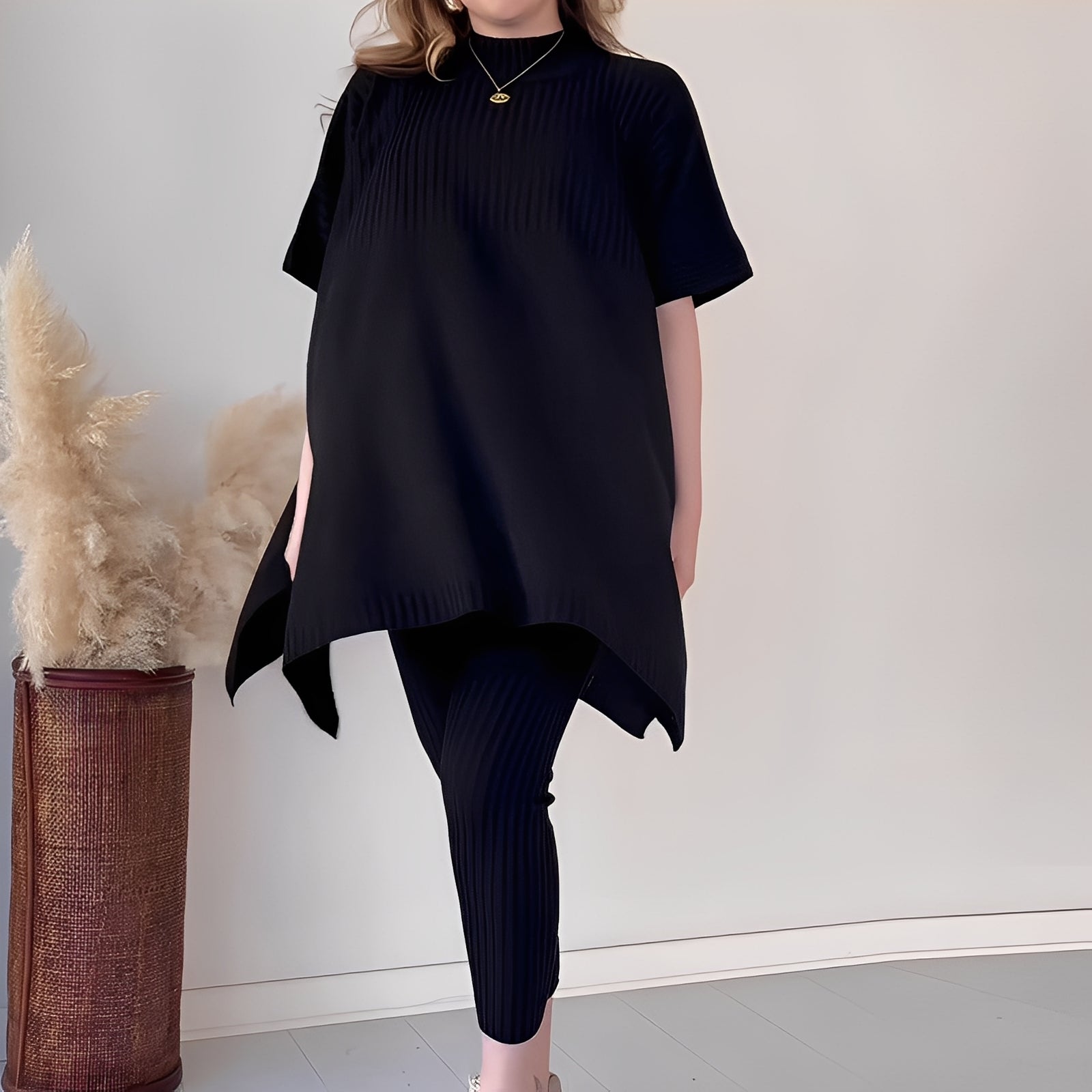 Roxanna - Relaxed, loose two-piece knit outfit for women