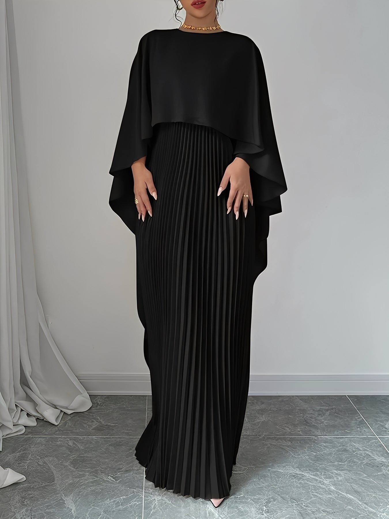 Katherine - Elegant, loosely cut maxi dress for women