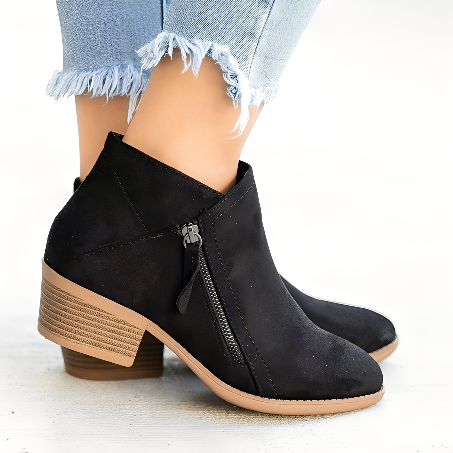 Mirabelle - Trendy Women's Ankle Boots with Zipper