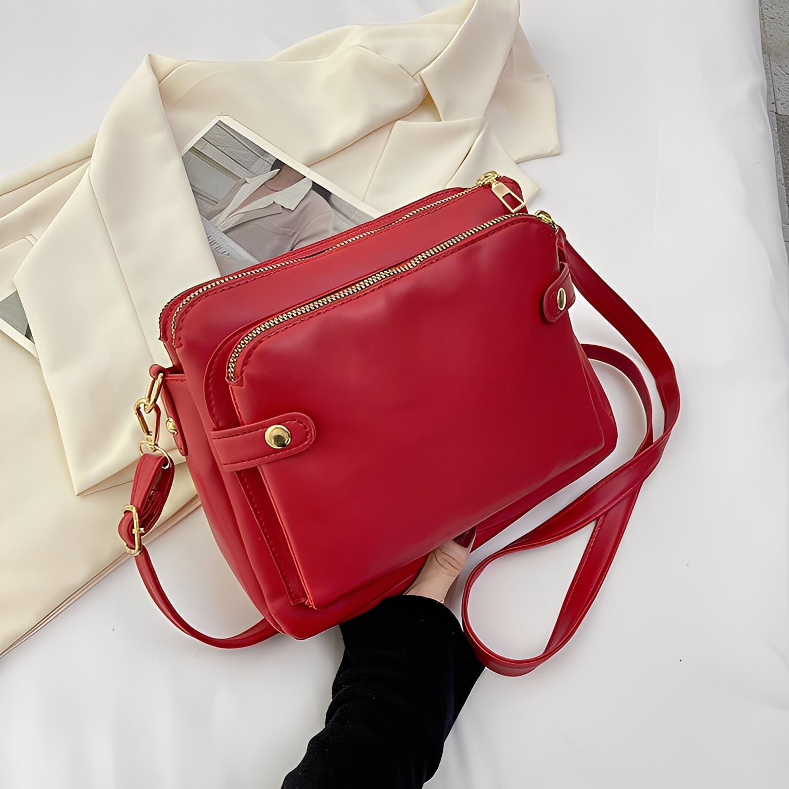 Michaela - Women's Classic Leather Shoulder Bag