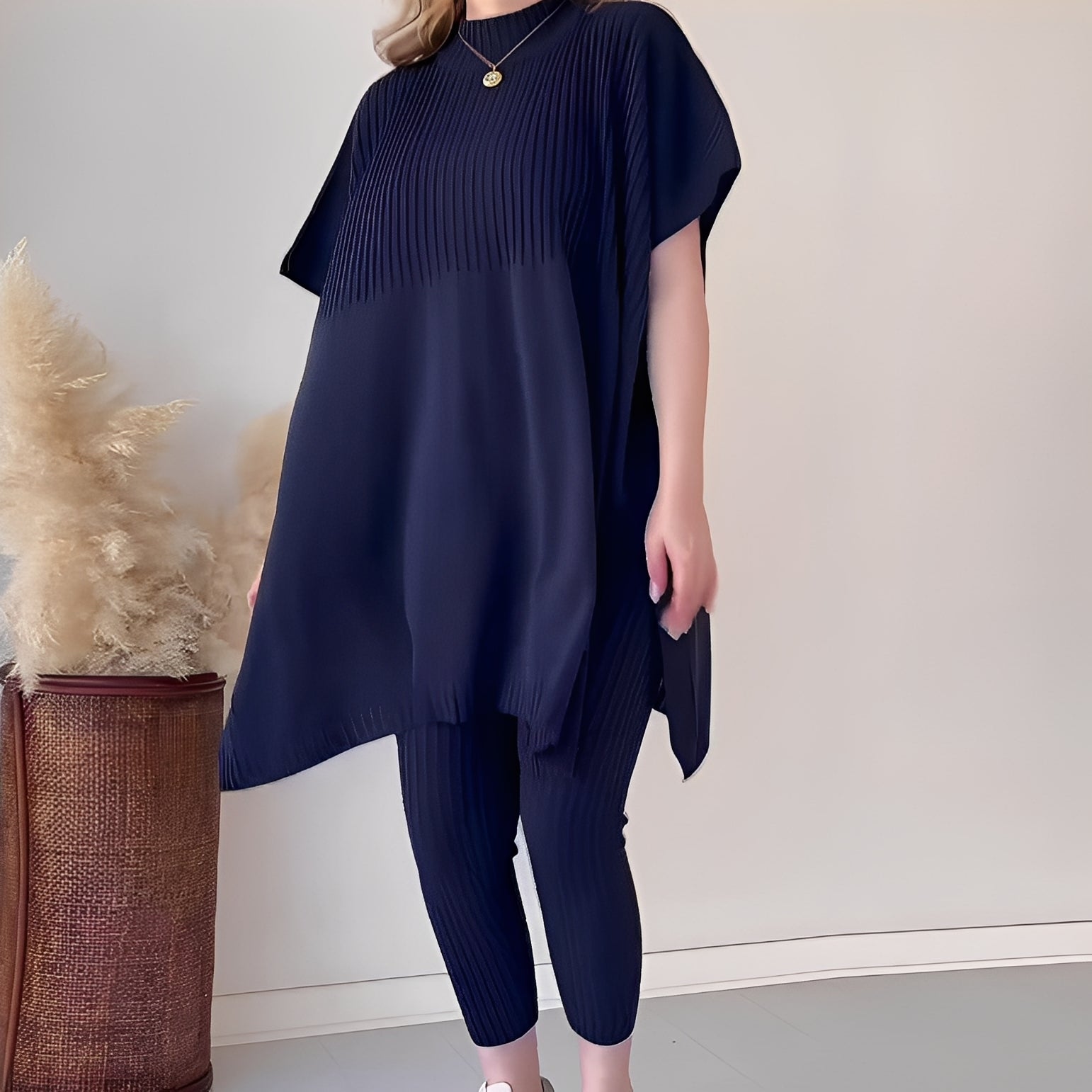Roxanna - Relaxed, loose two-piece knit outfit for women