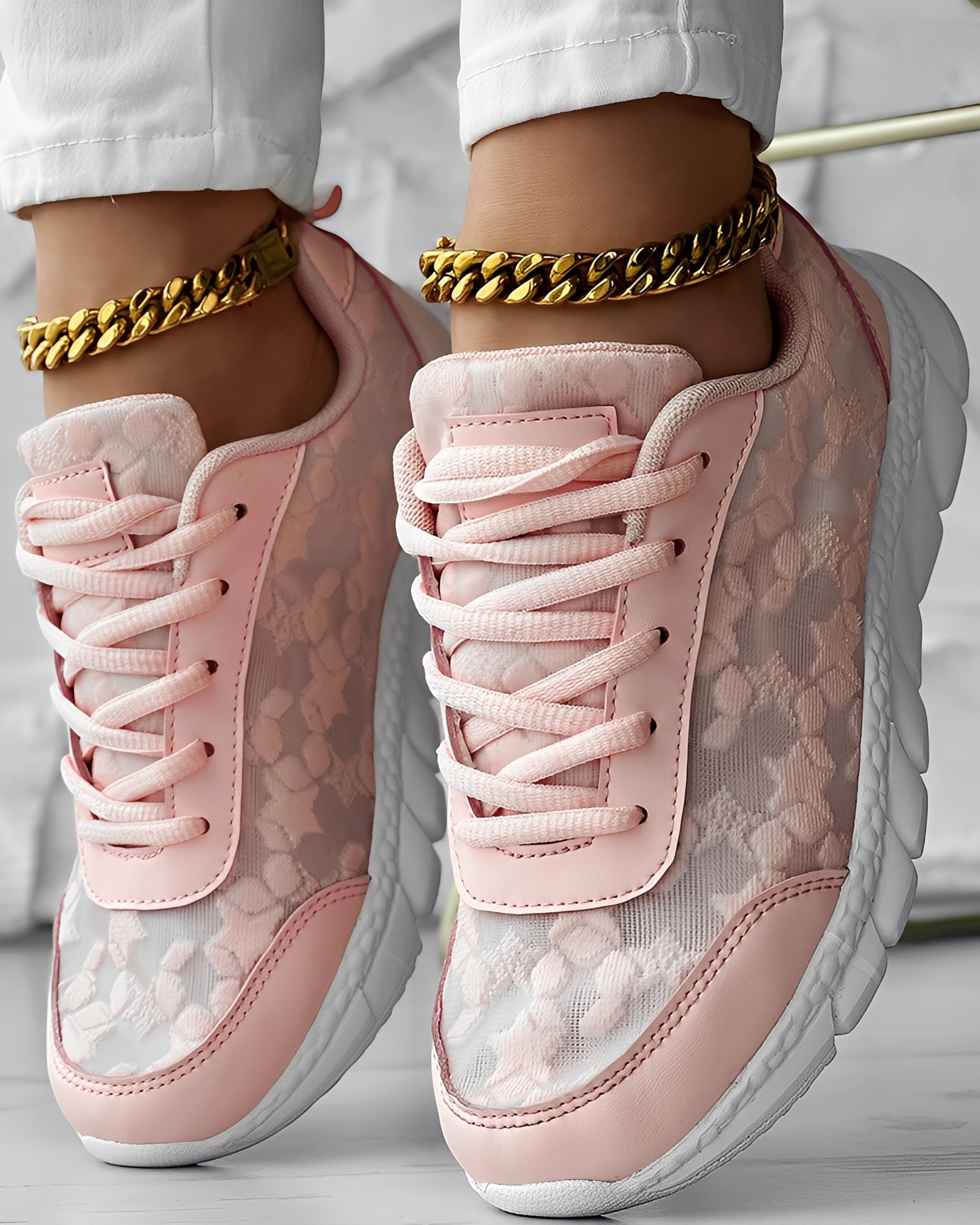 Elisabeth - Casual, airy sneakers with flower pattern for women