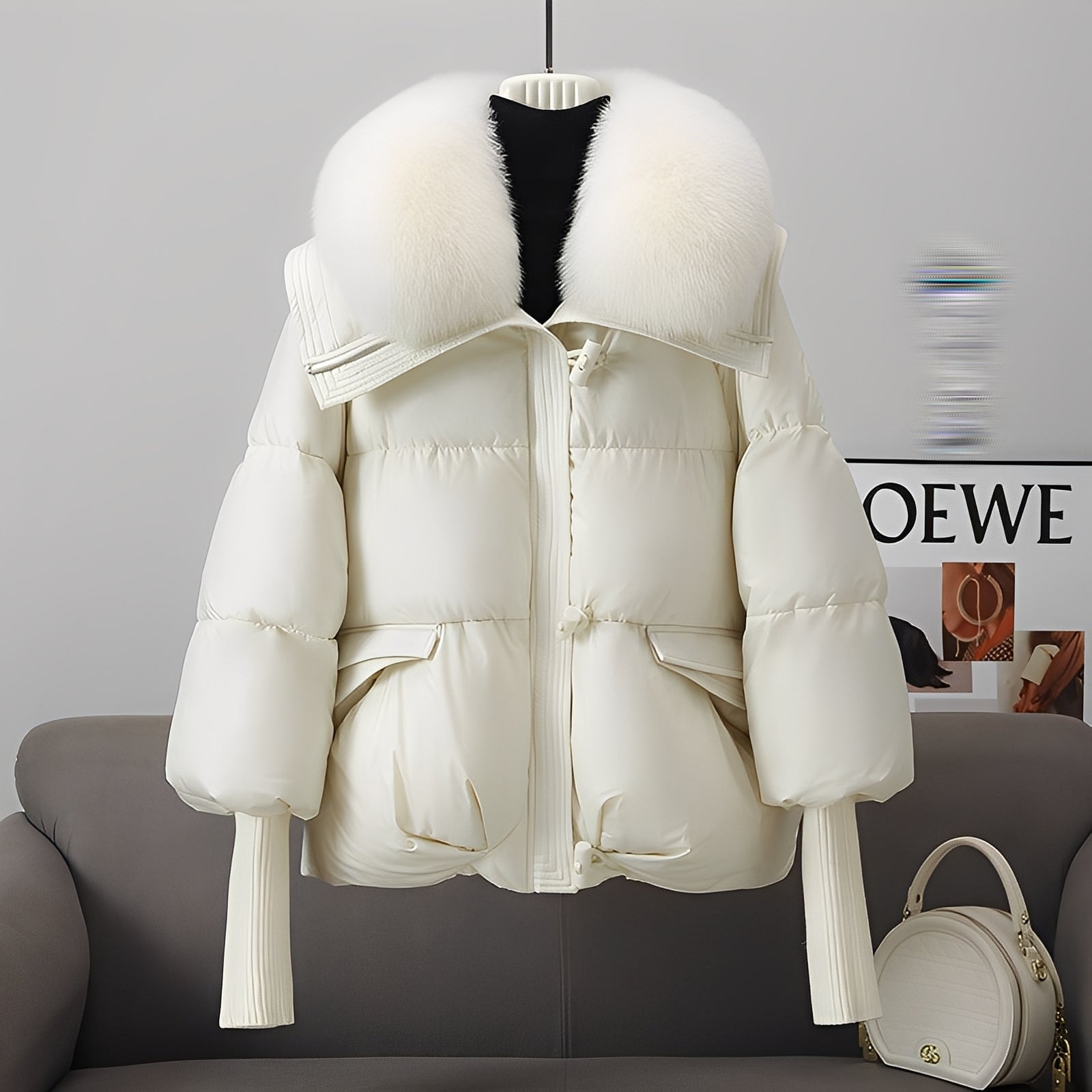 Victoria - stylish windproof down jacket with fur collar for women