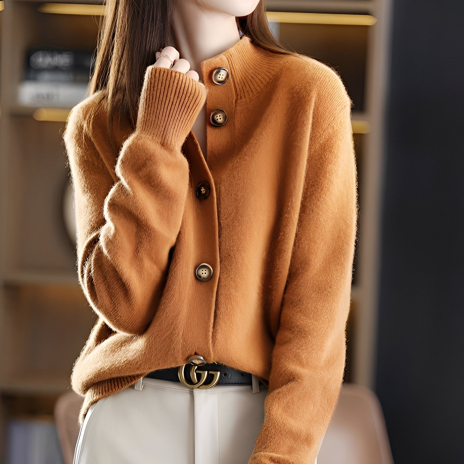 Adalynn - Stylish, loose-fit buttoned cardigan for women