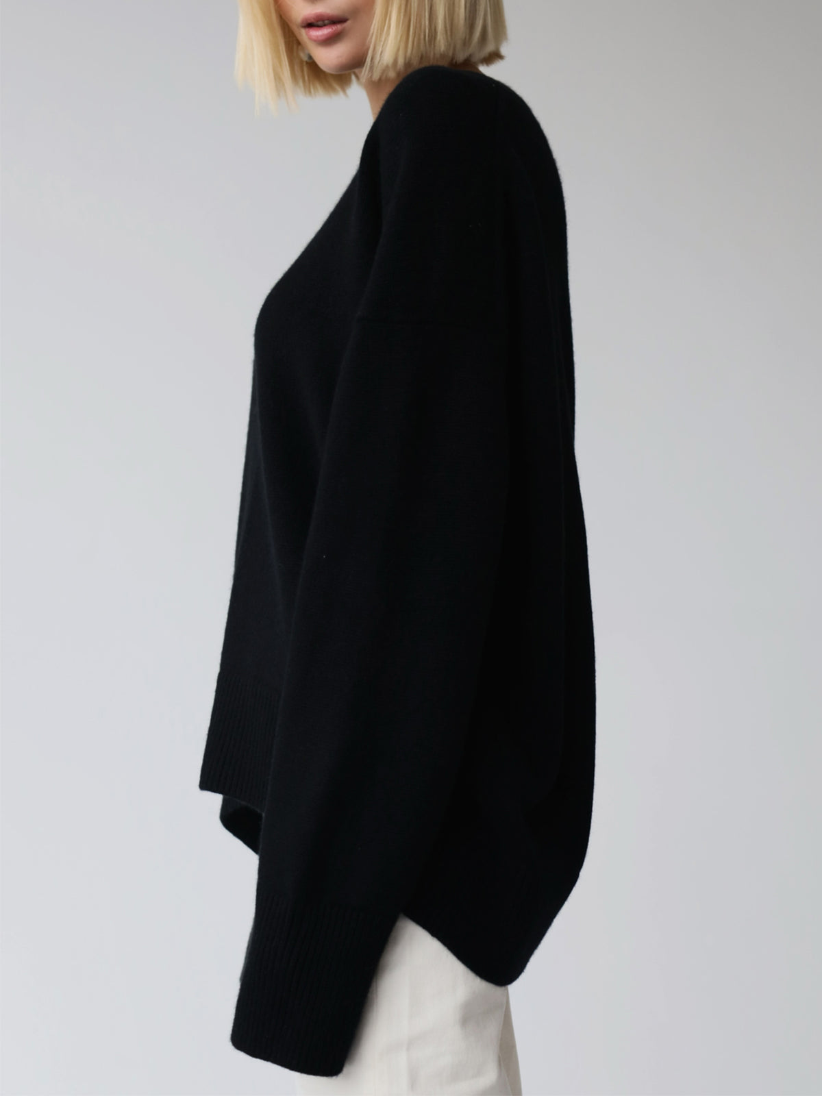 Amara – Oversized Pullover “Cotton Candy”
