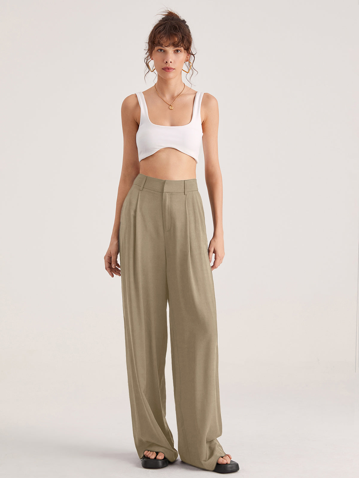 Nadia – High-Waisted Pleated Pants