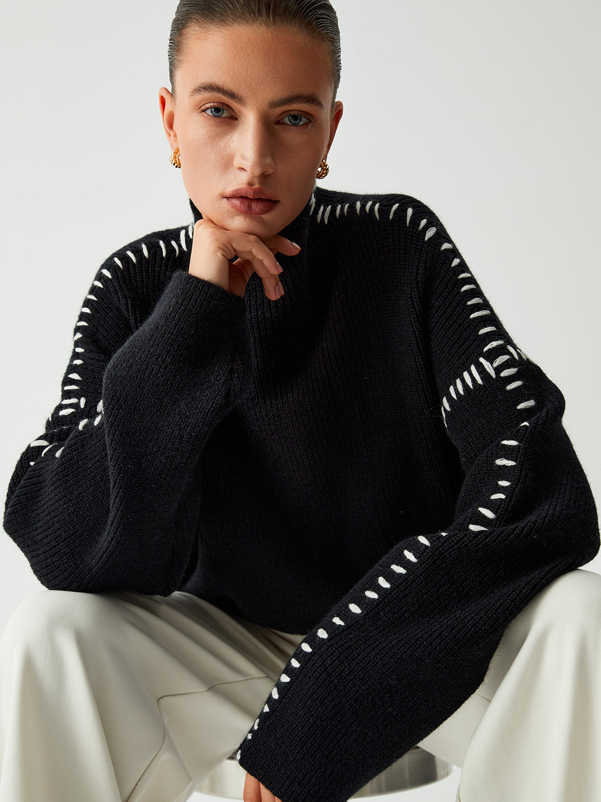 Theresa – Large Turtleneck Sweater