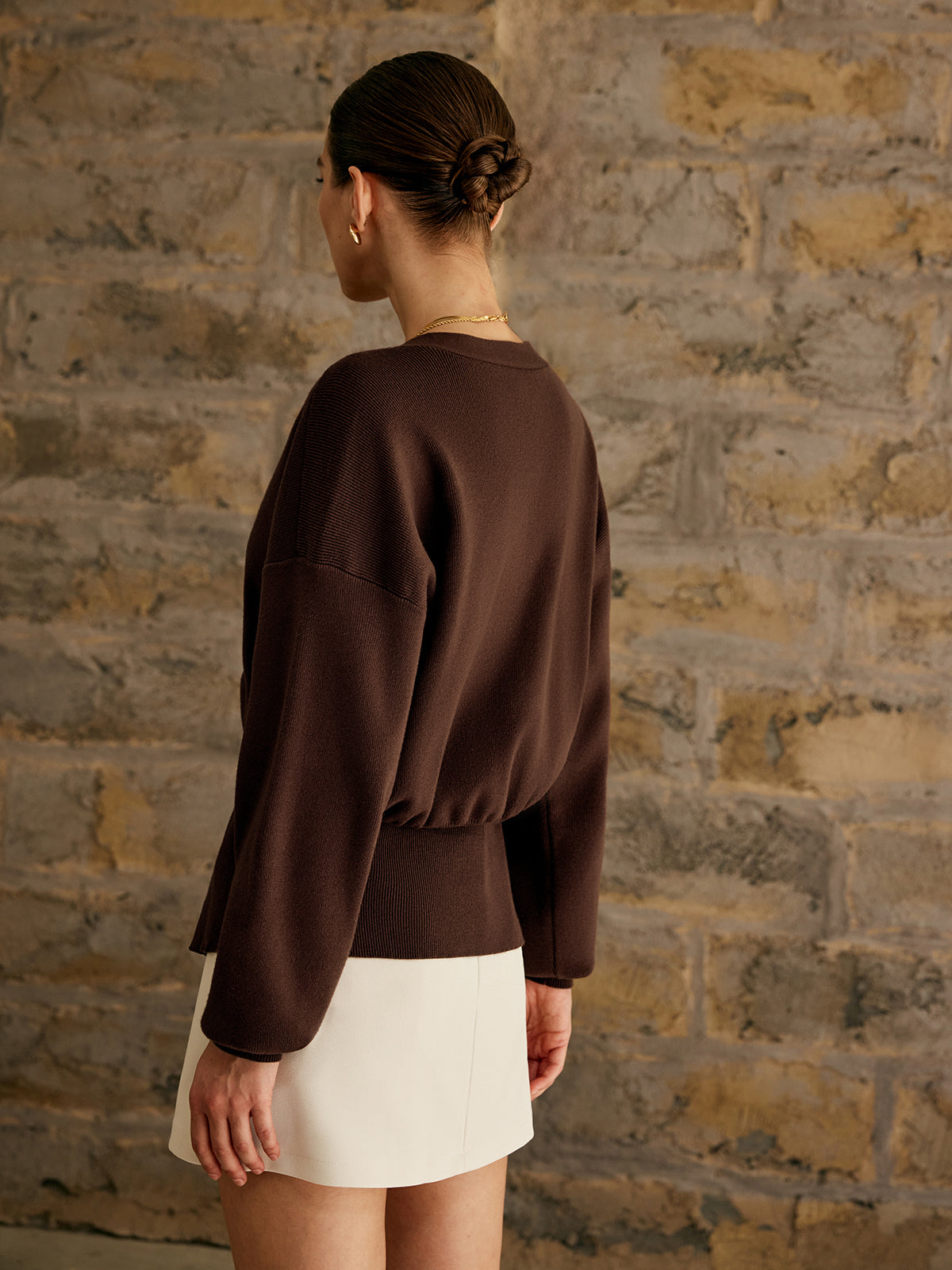 Clarissa – Cardigan with Golden Buttons