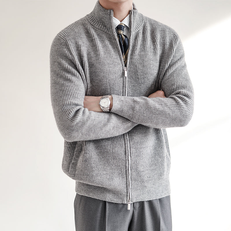 Theo – Comfortable Cardigan for Men