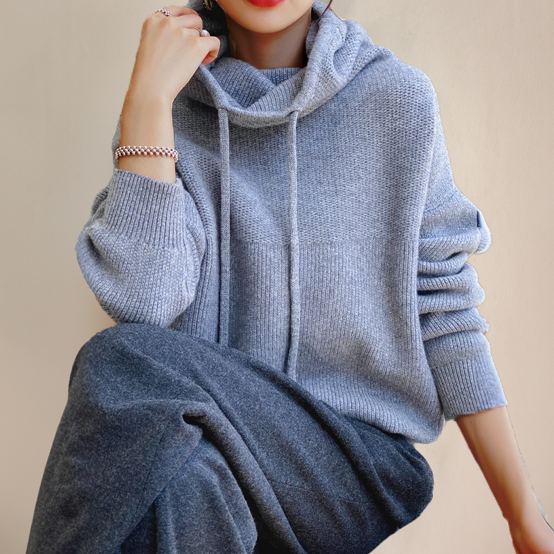 Lena – Elegant Hoodie
