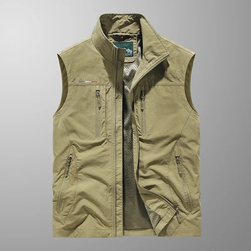 Hunter – Sleeveless Jacket for Children