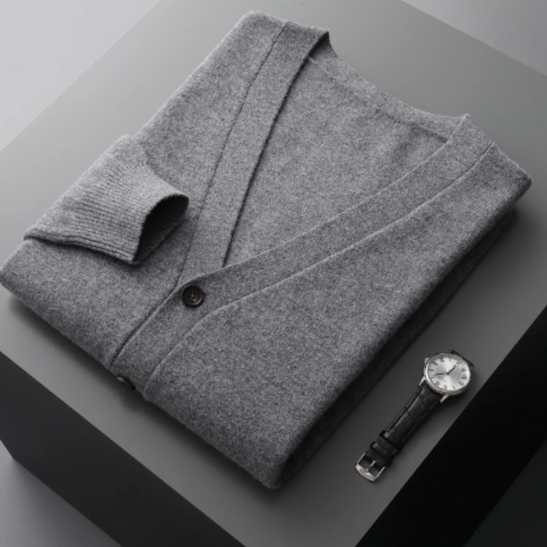 Ron – Winter Elegance Cardigan