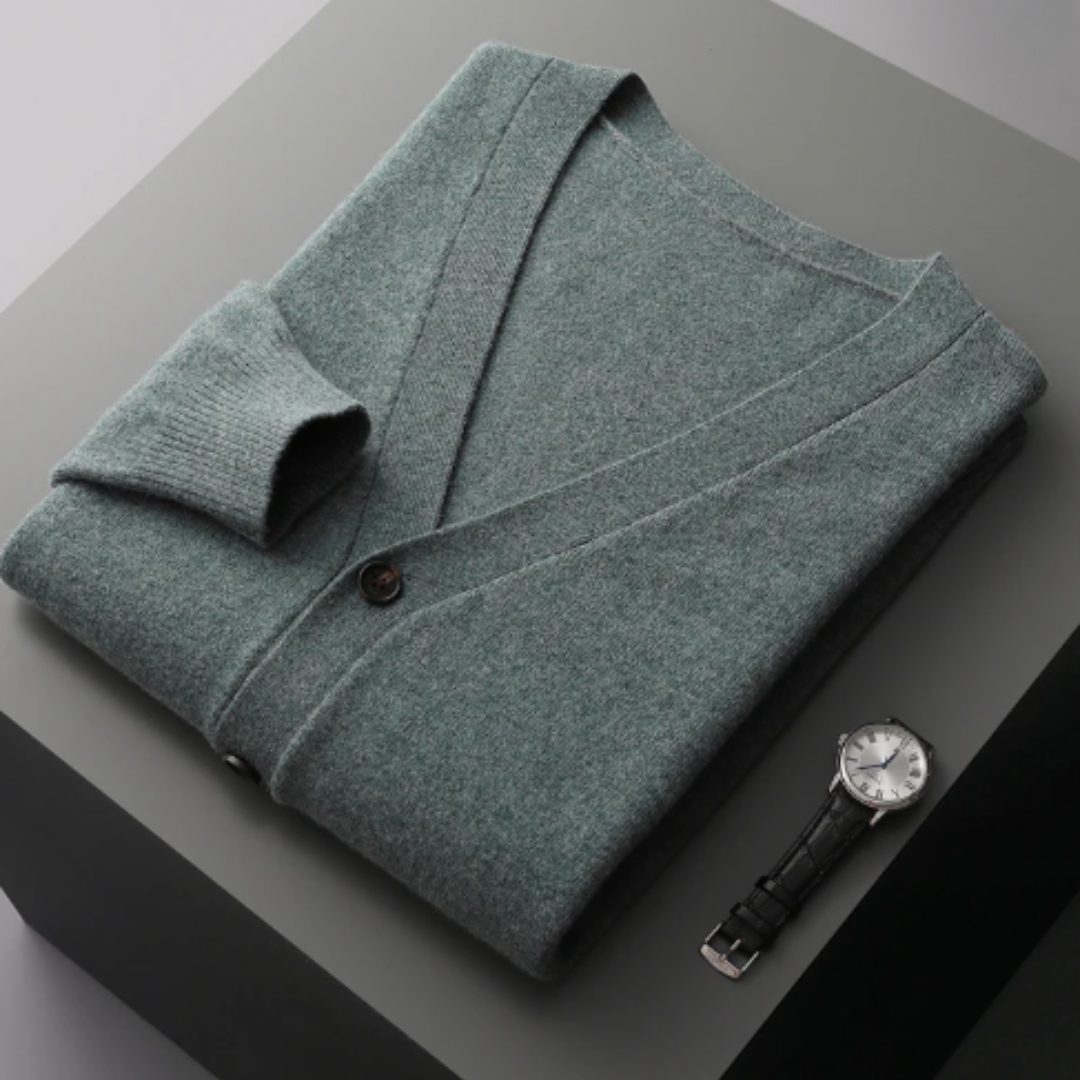 Ron – Winter Elegance Cardigan