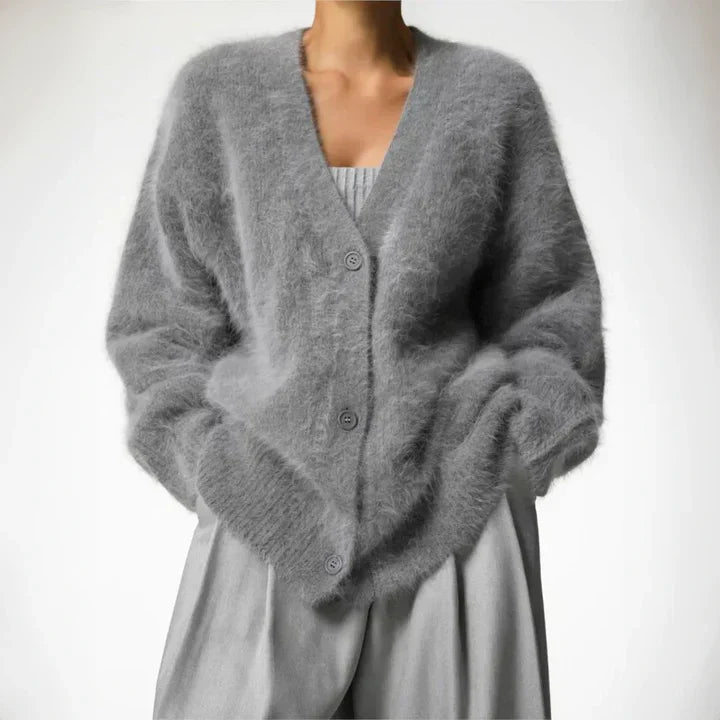 Isabelle – Soft & Chic Cardigan
