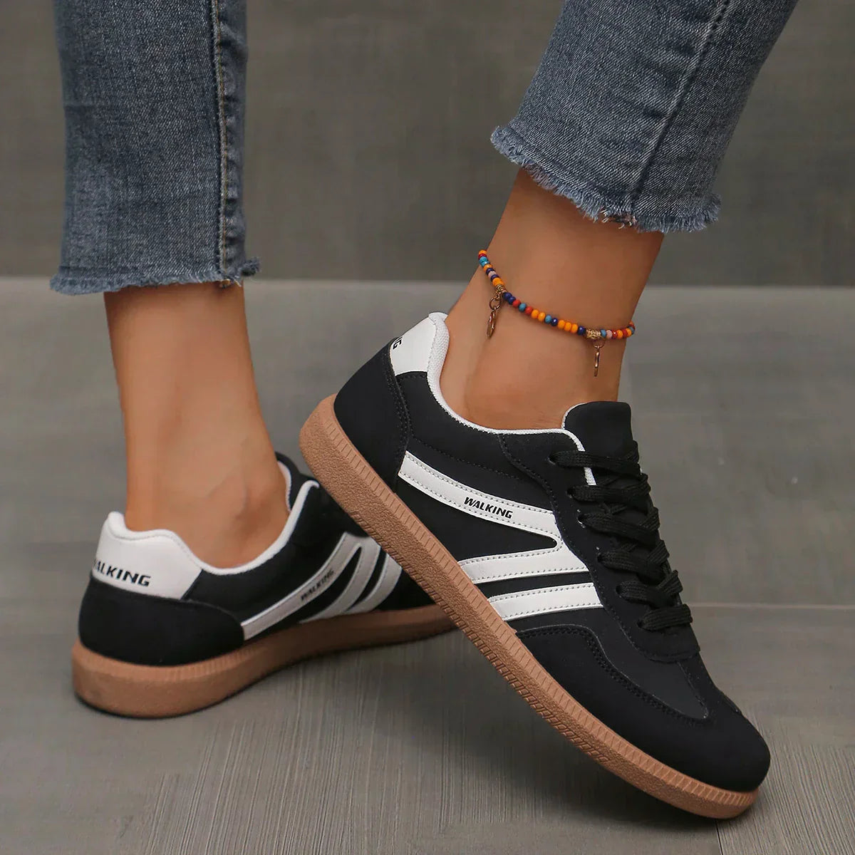 Lia – Stylish Women Trainers