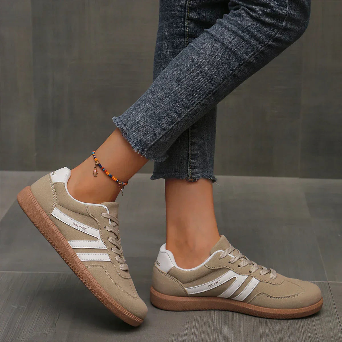 Lia – Stylish Women Trainers