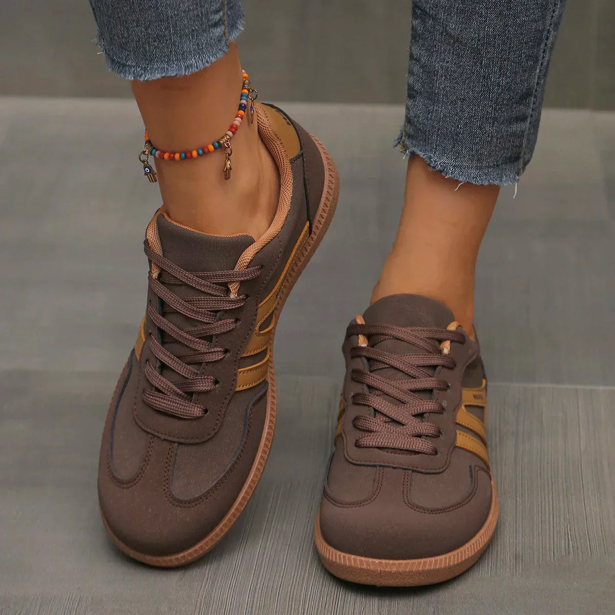 Lia – Stylish Women Trainers