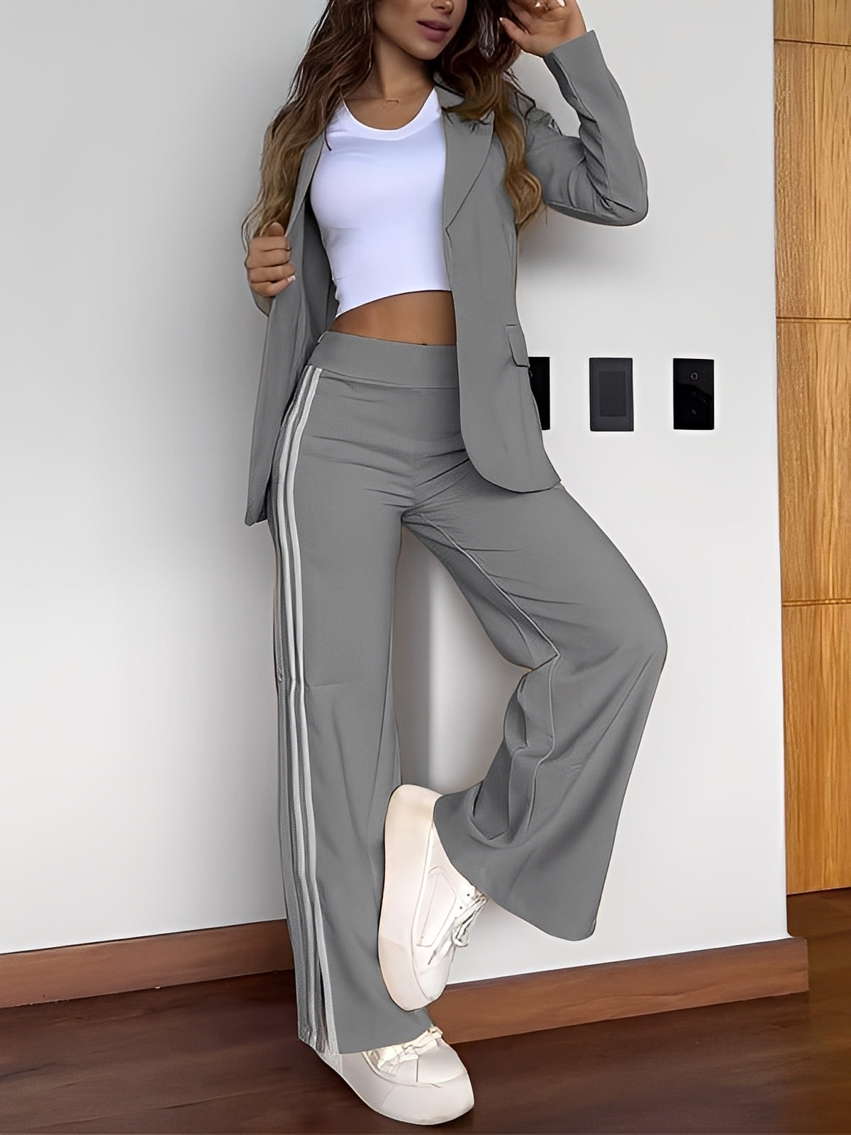 Namia – Two-Piece Leisure Suit