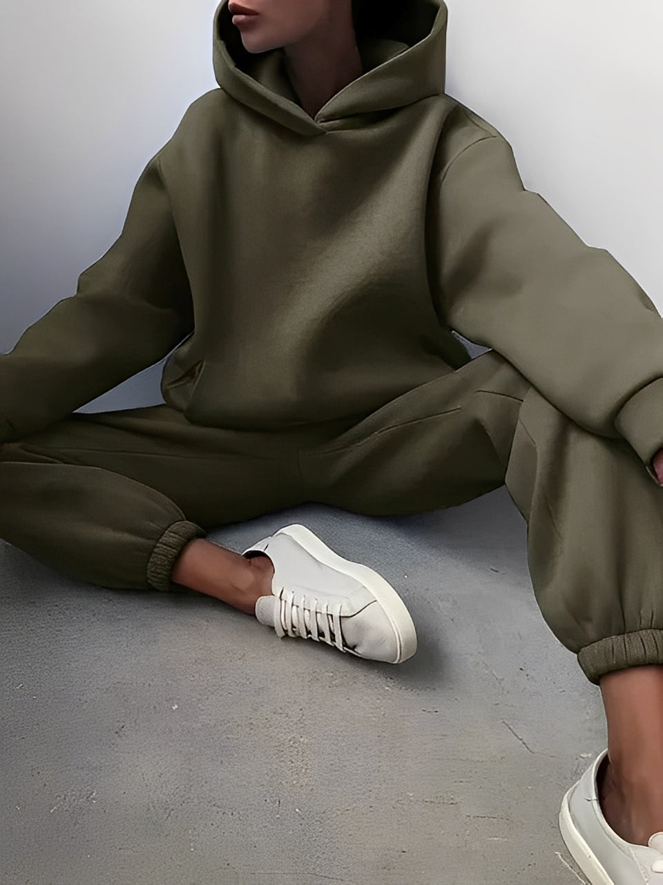 Adelia – Solid Hoodie Set