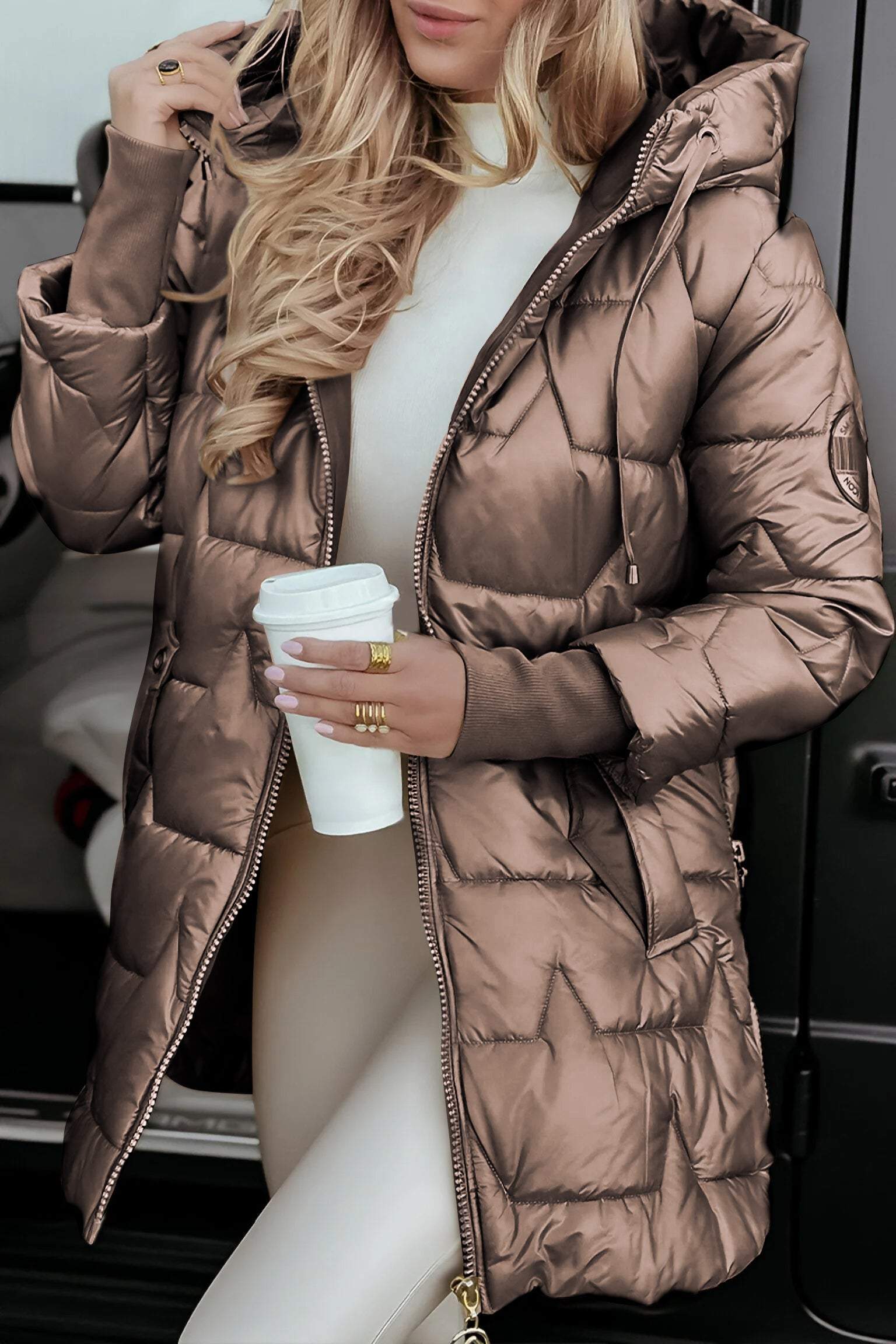 Ausilia – Coat with Hood