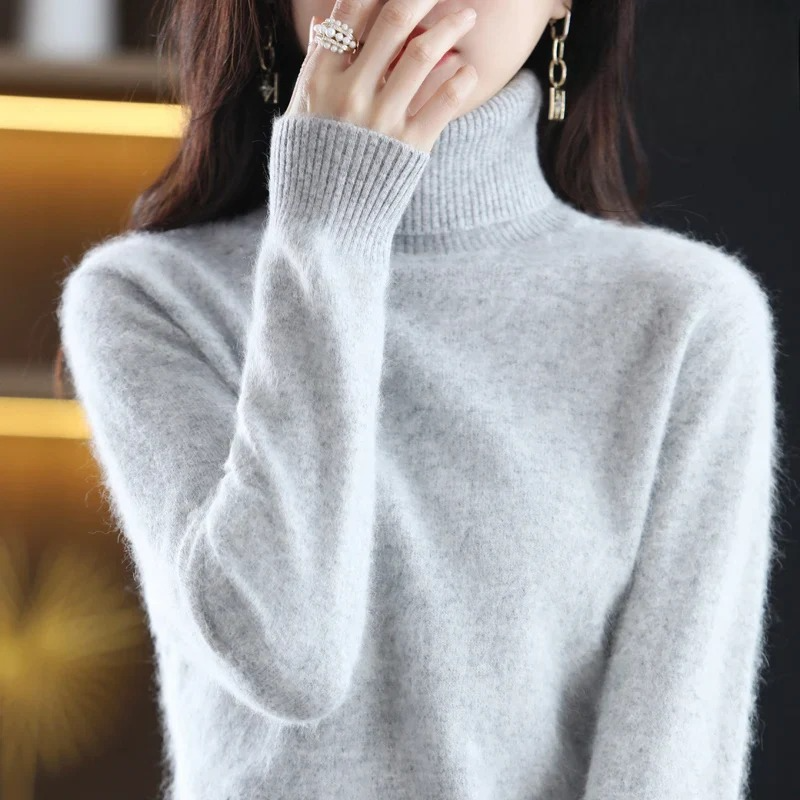 Letizia – Turtleneck Sweater Elegant