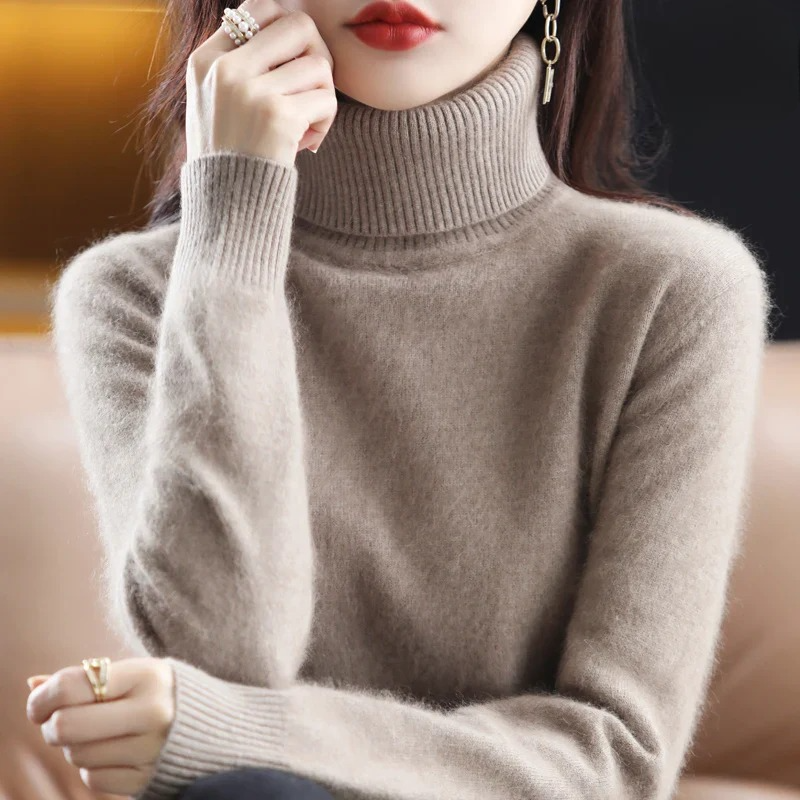 Letizia – Turtleneck Sweater Elegant
