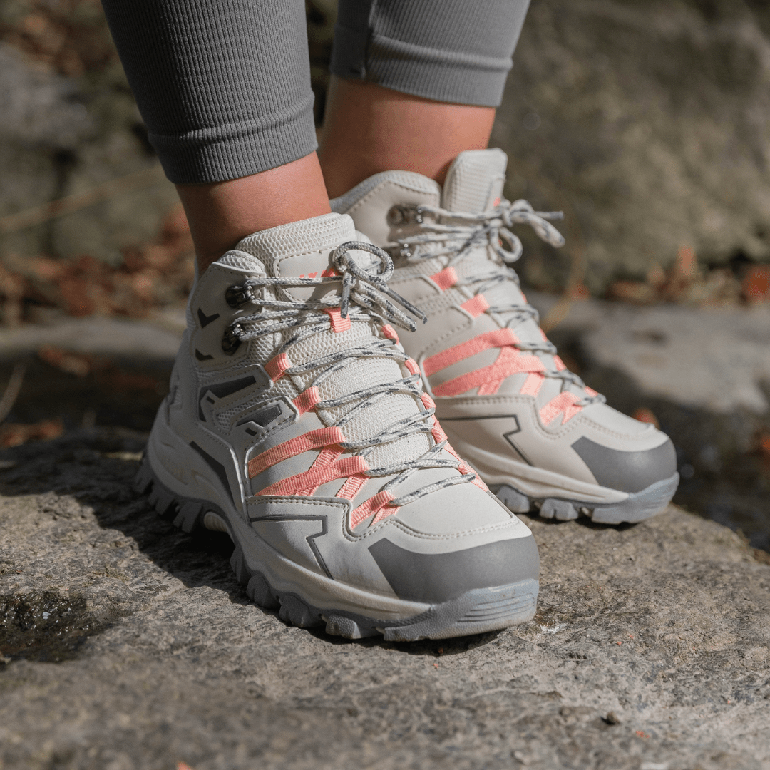 Marc – Orthopedic Hiking Shoes